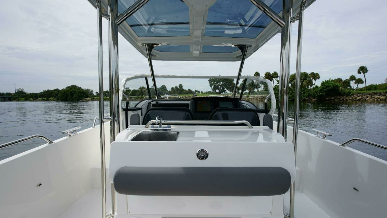 2024 Nimbus Tender 9 - Photo 11