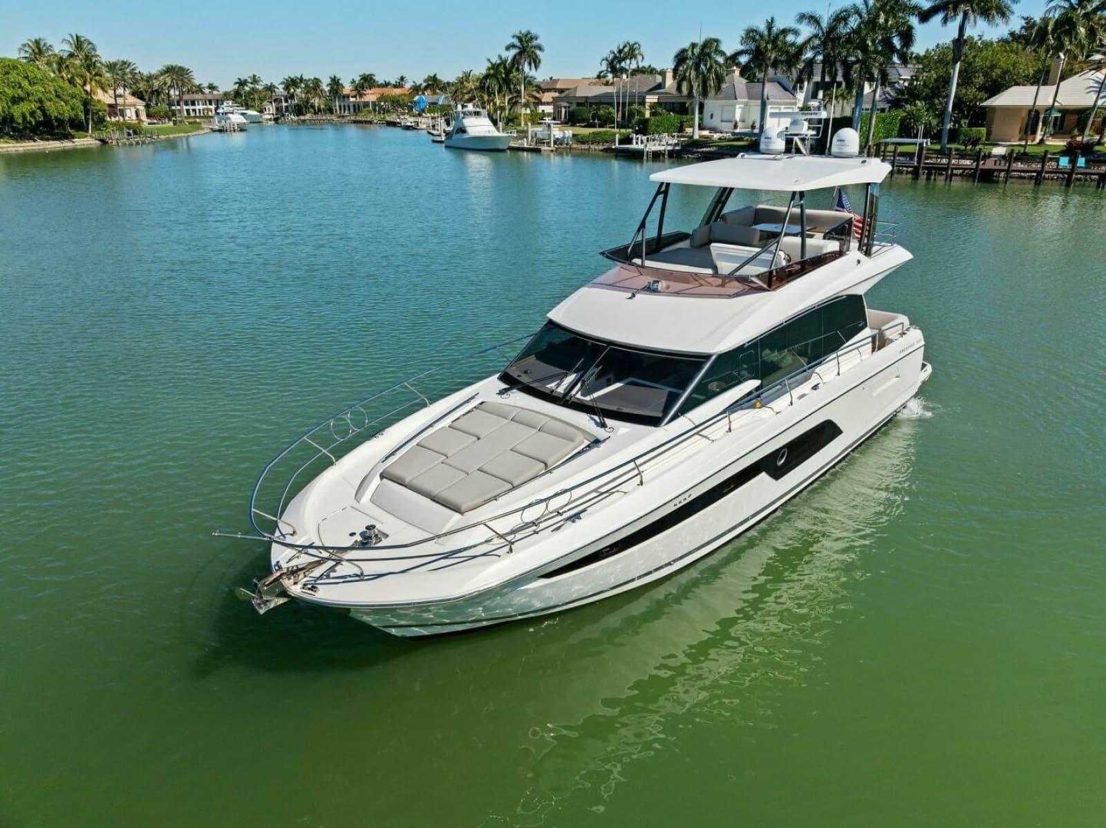 2022 Prestige 520 Flybridge - Photo 12