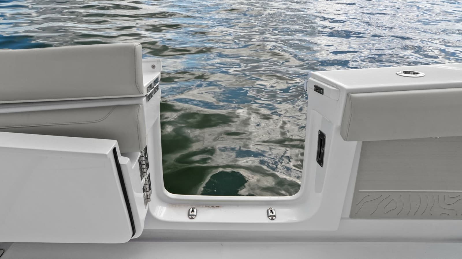 2025 Jupiter 30 HFS - Photo 6
