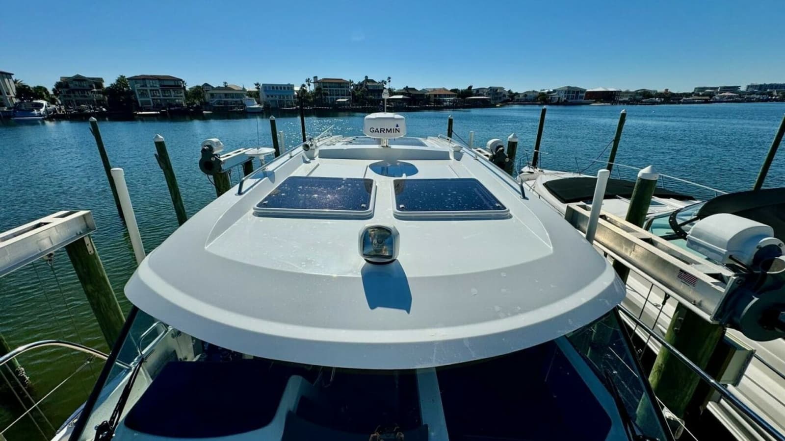 2022 Beneteau Antares 11 - Photo 15