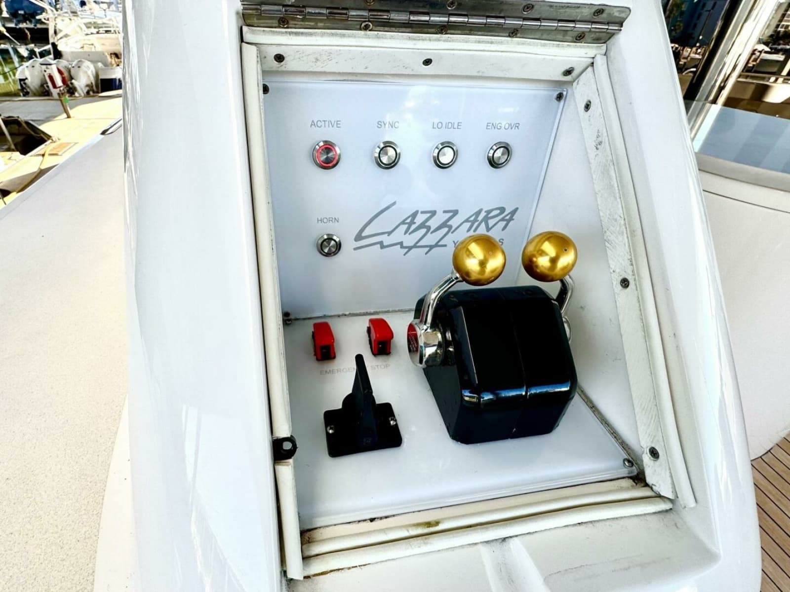 2001 Lazzara Yachts 94 Motor Yacht - Photo 113