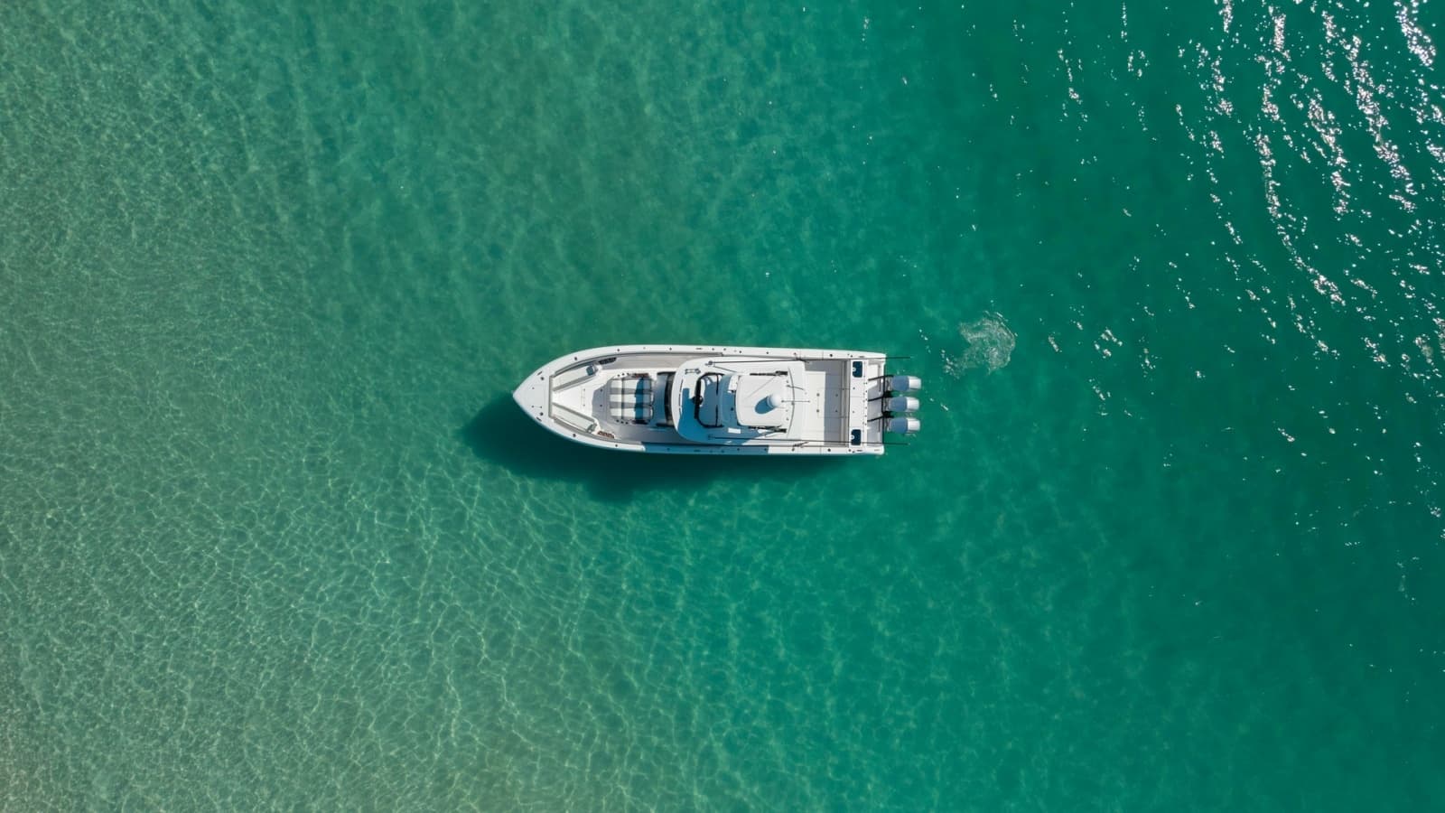 2023 Everglades 455 Center Console - Photo 37