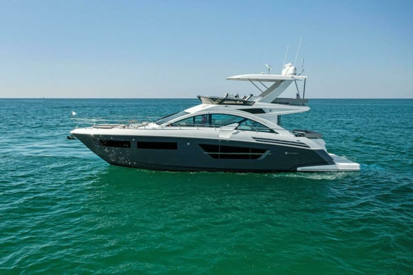2023 Cruisers Yachts 60 Cantius Fly - Photo 52