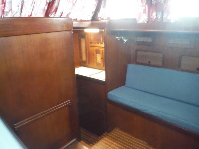 1980 Corbin 39 Aft Cockpit Cutter
