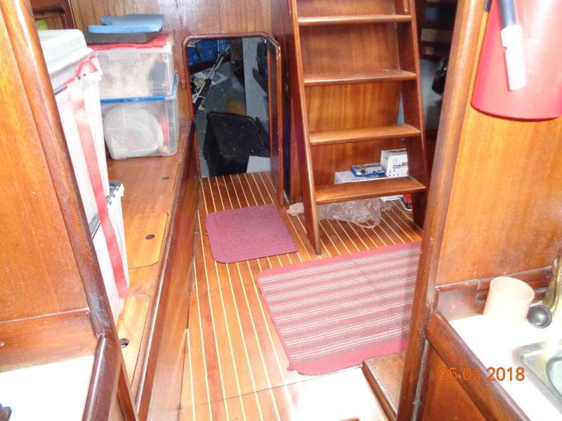 1980 Corbin 39 Aft Cockpit Cutter