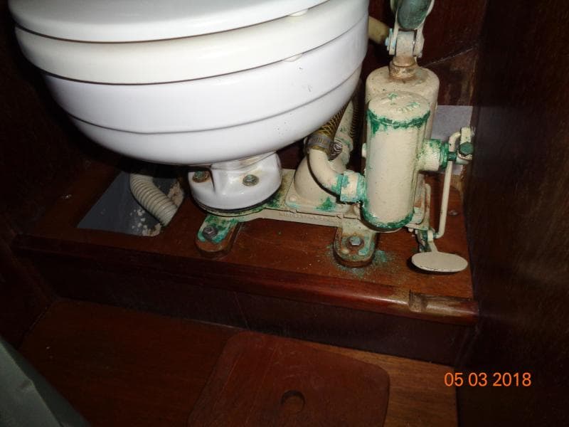 1980 Corbin 39 Aft Cockpit Cutter