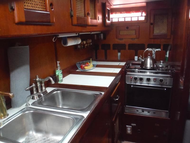 1980 Corbin 39 Aft Cockpit Cutter