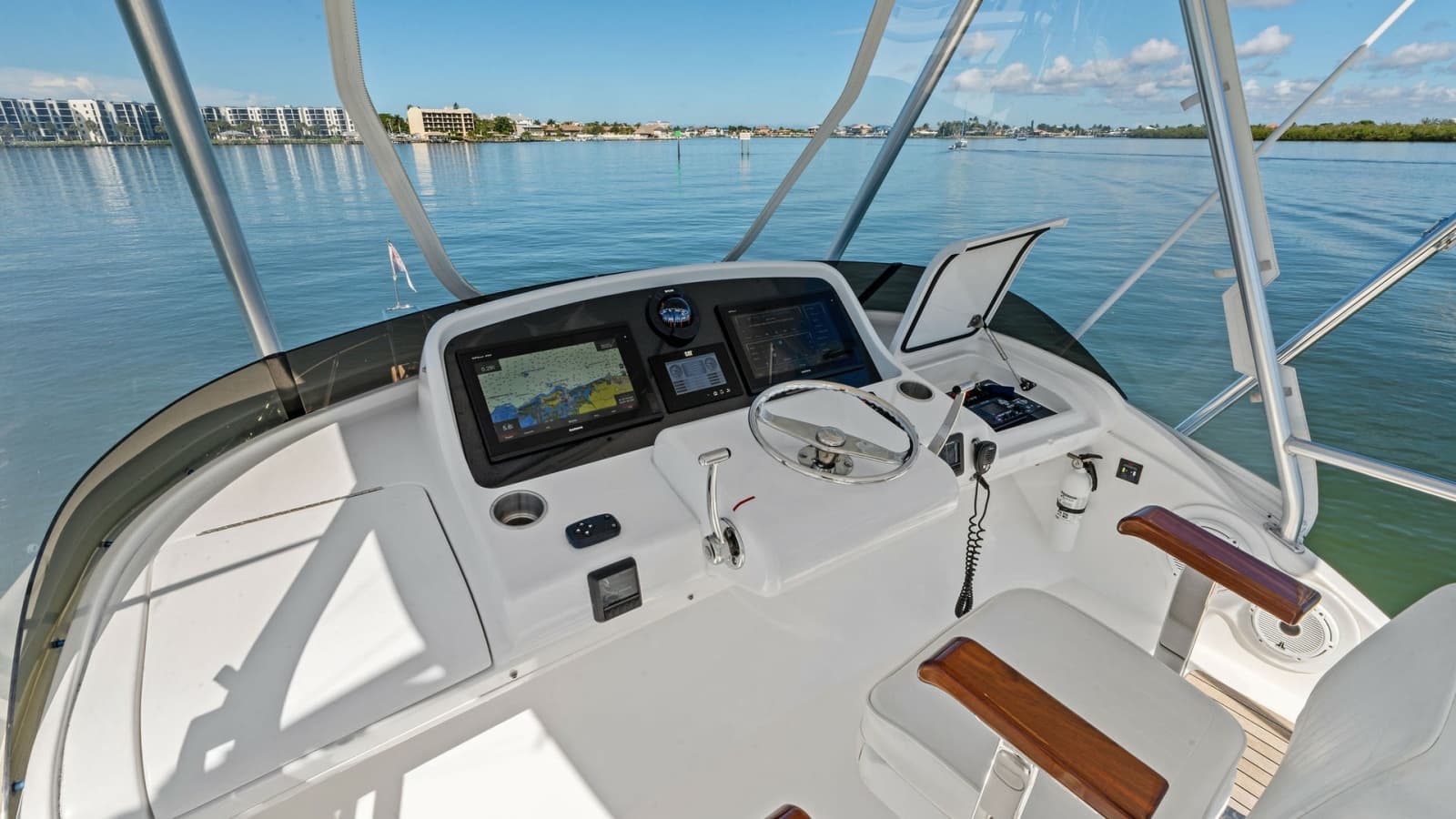 2019 Bertram 35 Flybridge - Photo 32