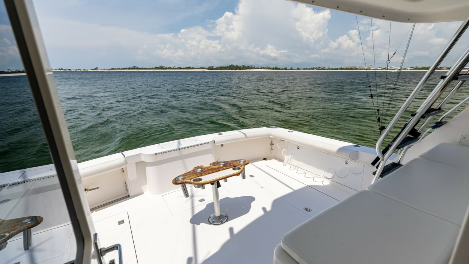 2003 Cabo 43 Convertible - Photo 31
