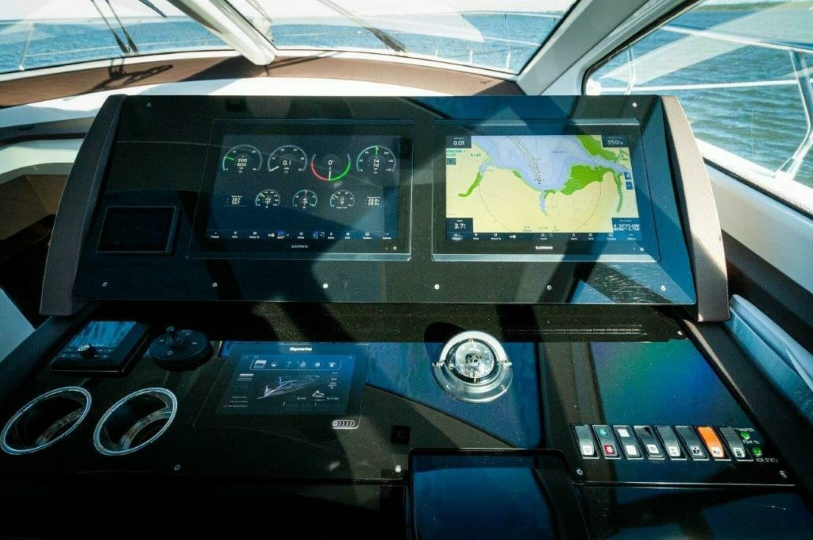 2020 Cruisers Yachts 60 Cantius - Photo 12