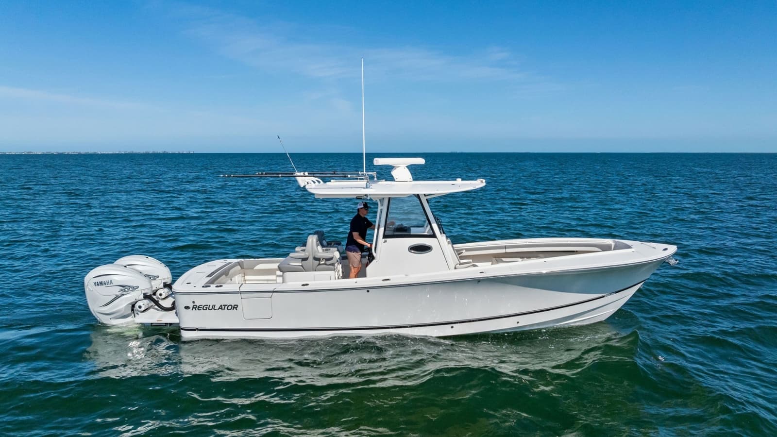 2022 Regulator 31 - Photo 1