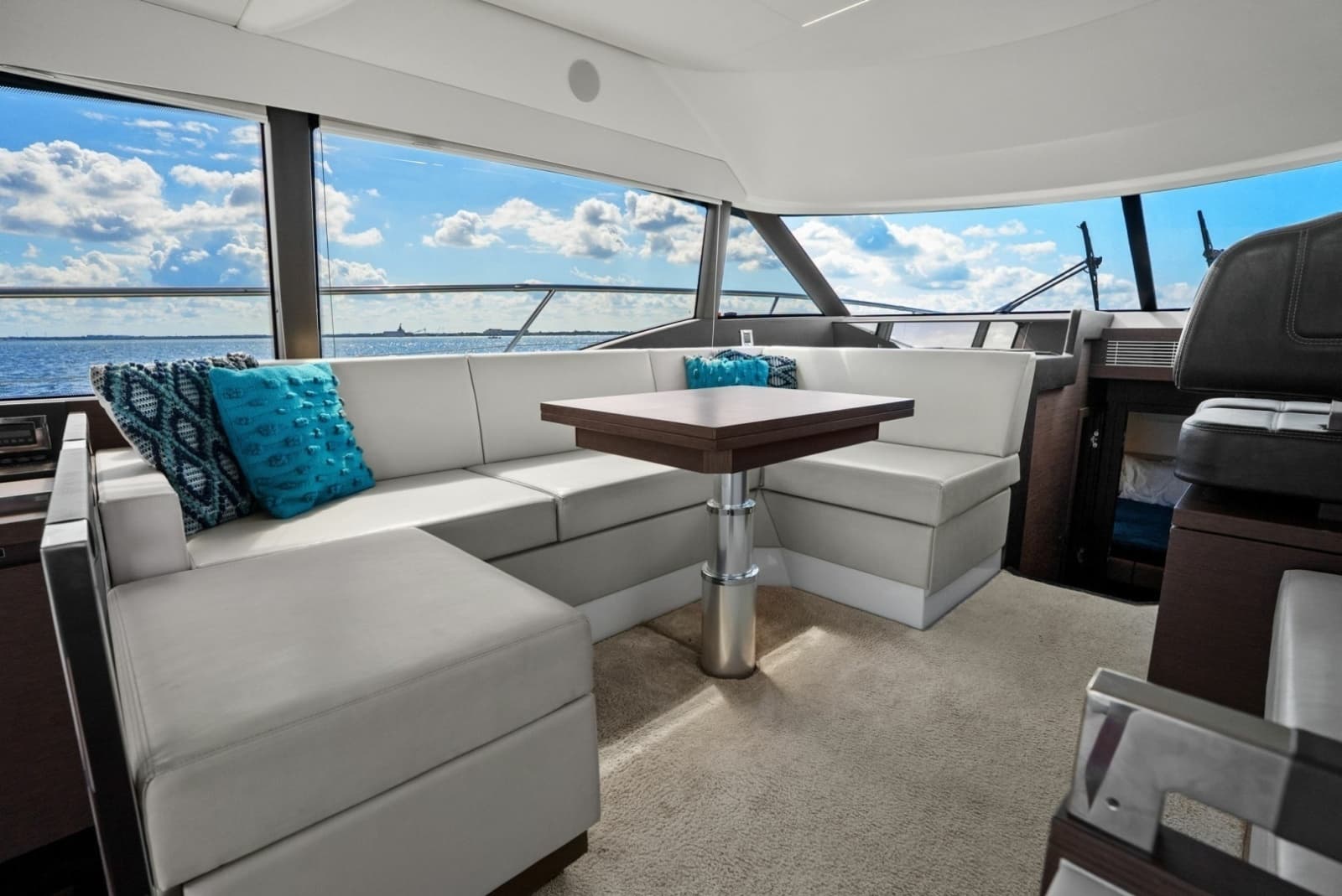 2020 Prestige 460 Flybridge - Photo 31