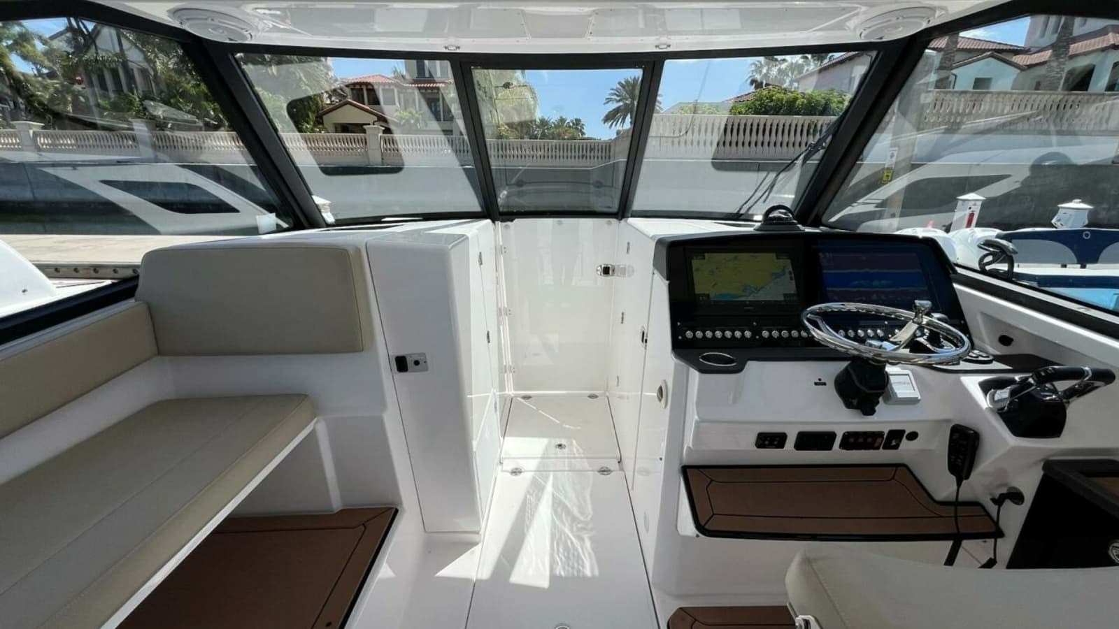 2019 Everglades 340 Dual Console - Photo 3