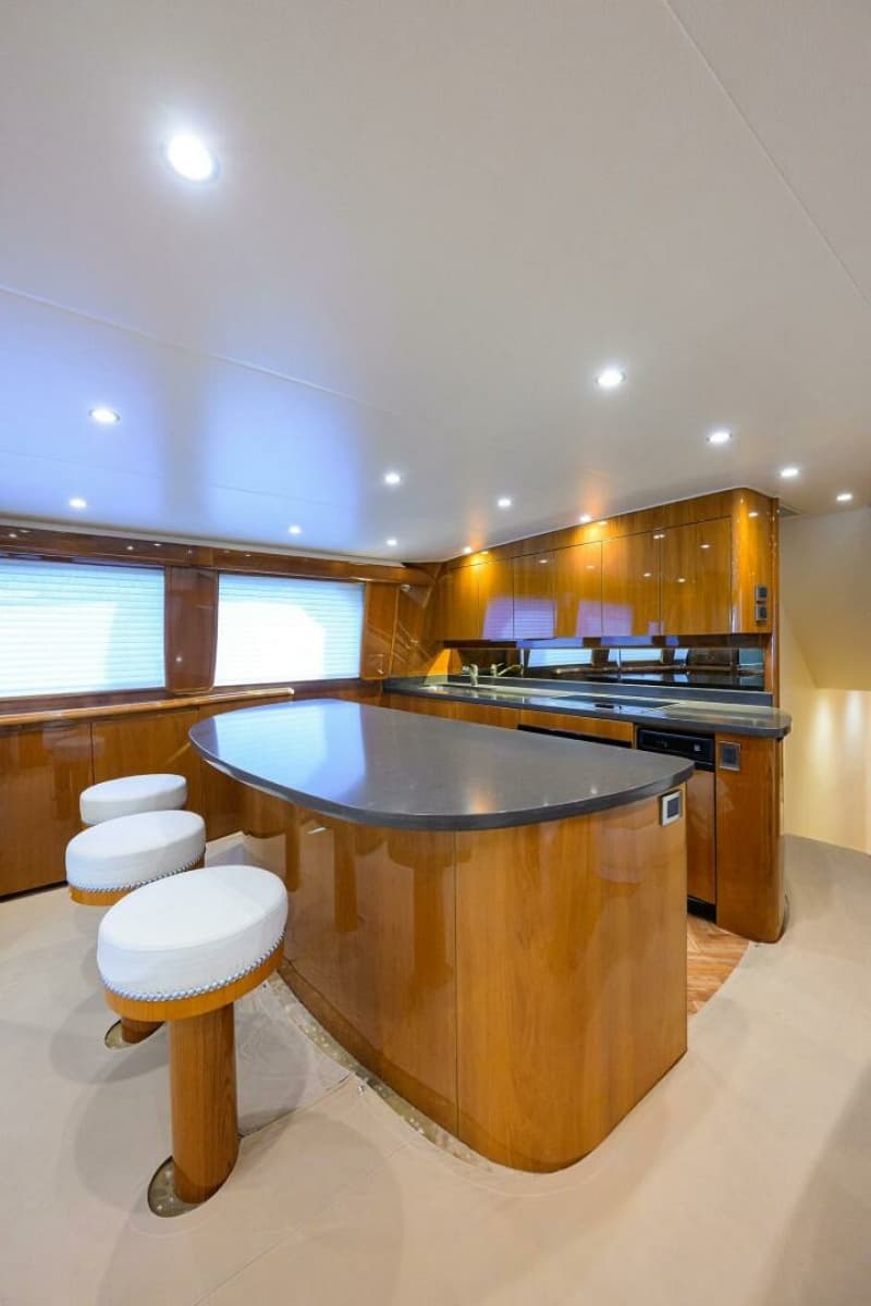 2014 Viking 76 Enclosed Bridge - Photo 15