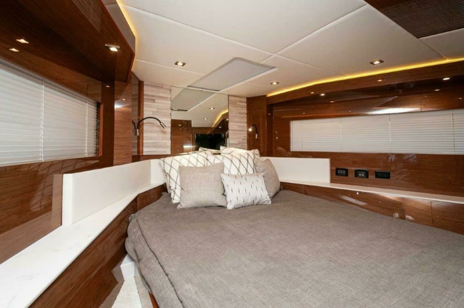 2020 Cruisers Yachts 60 Cantius - Photo 28