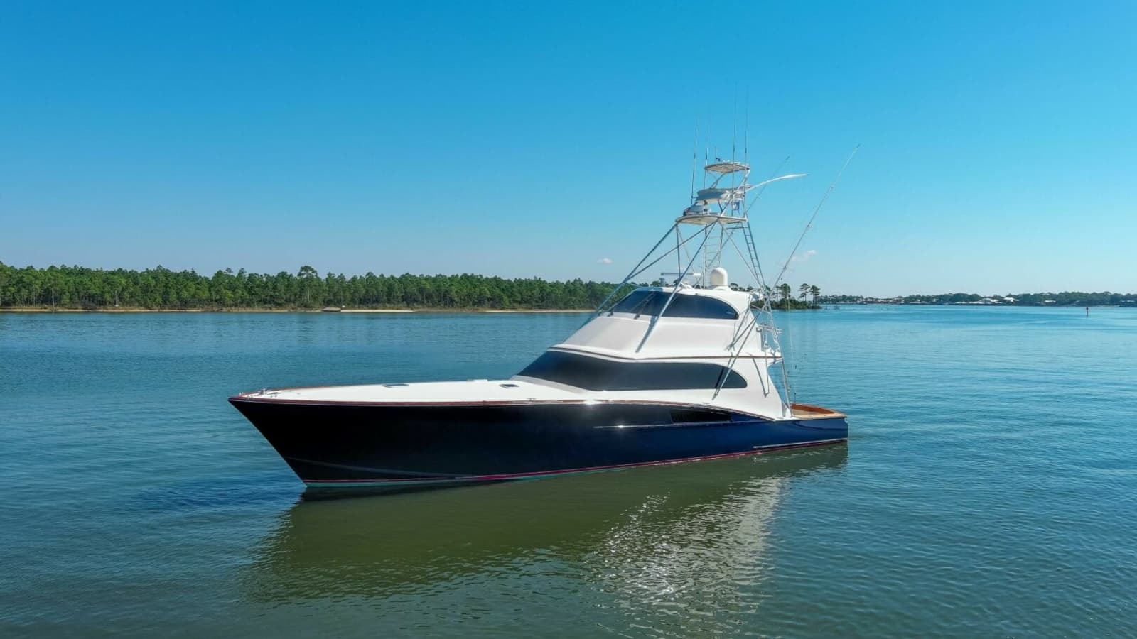 2005 Whiticar 76 Enclosed Bridge - Photo 71