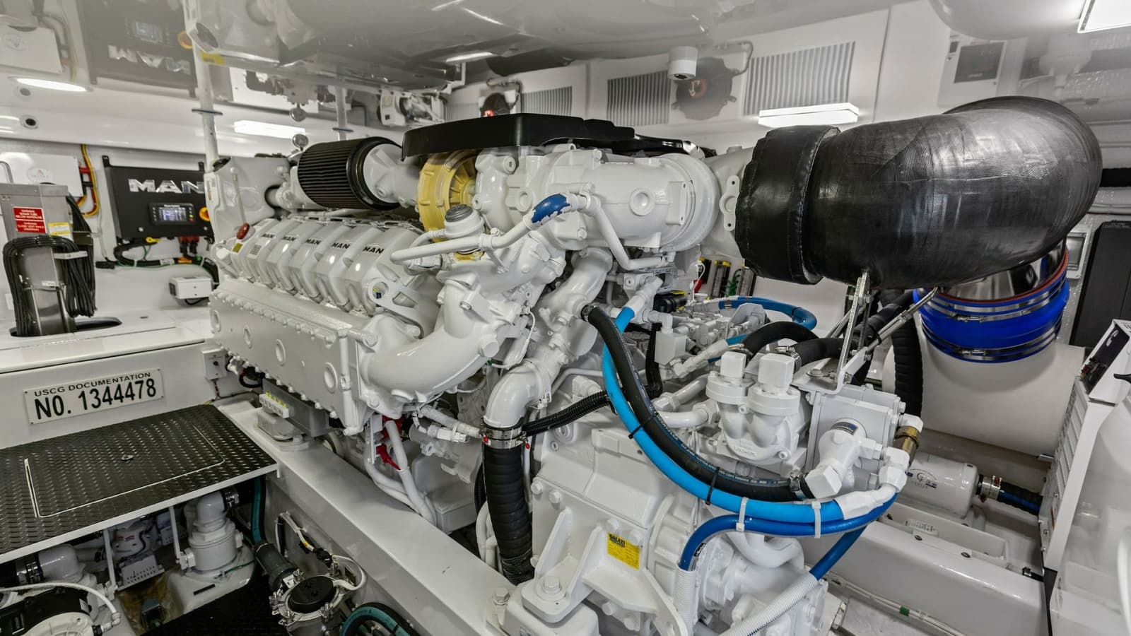 2024 Viking 54 Convertible - Photo 72
