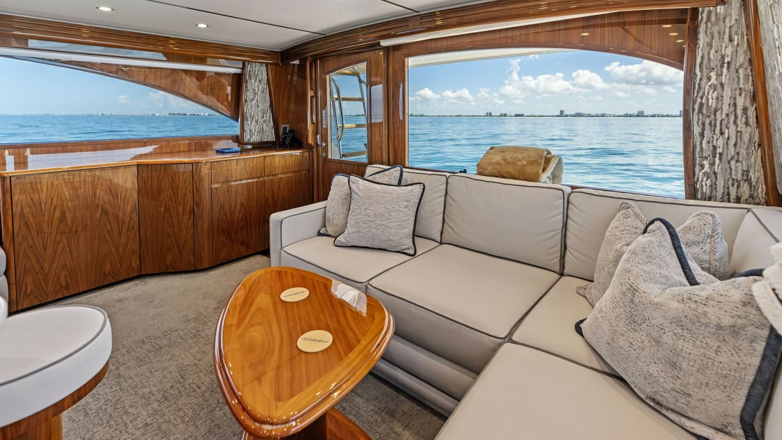2024 Viking 54 Convertible - Photo 43