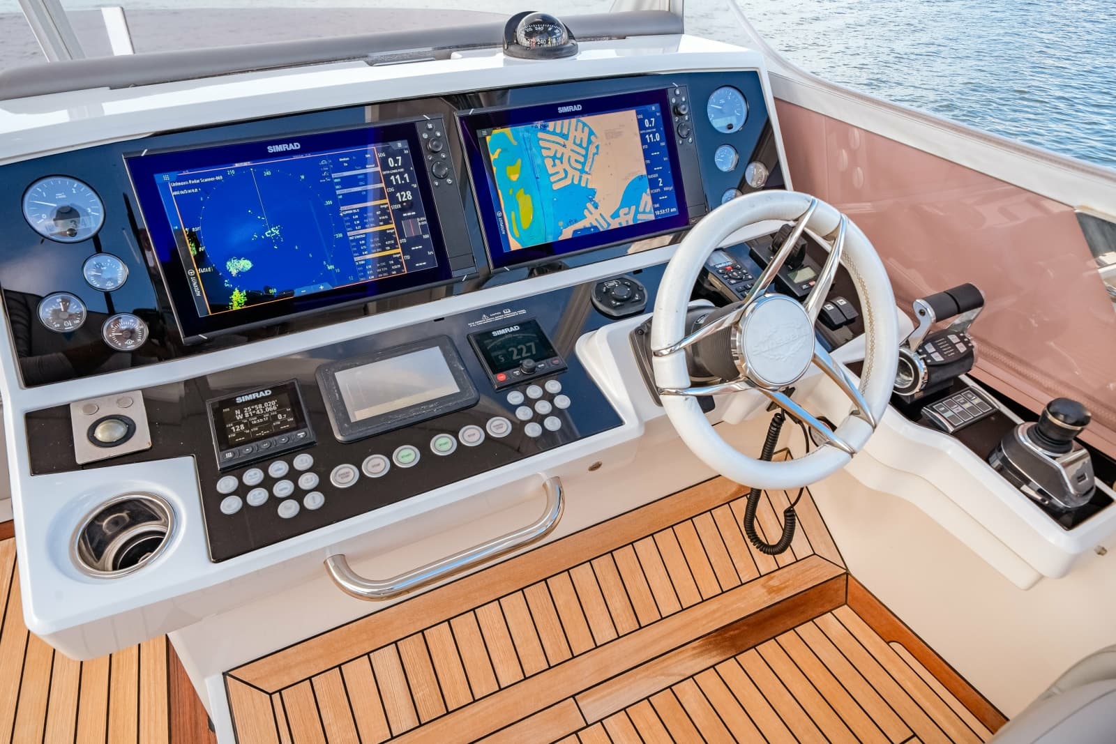 2019 Sunseeker 76 Flybridge - Photo 46