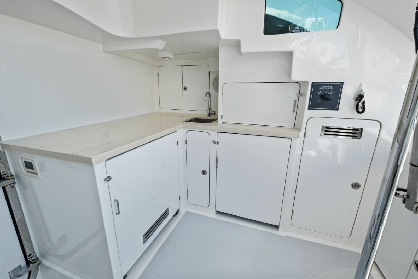 2024 Marlow 90V - Photo 181
