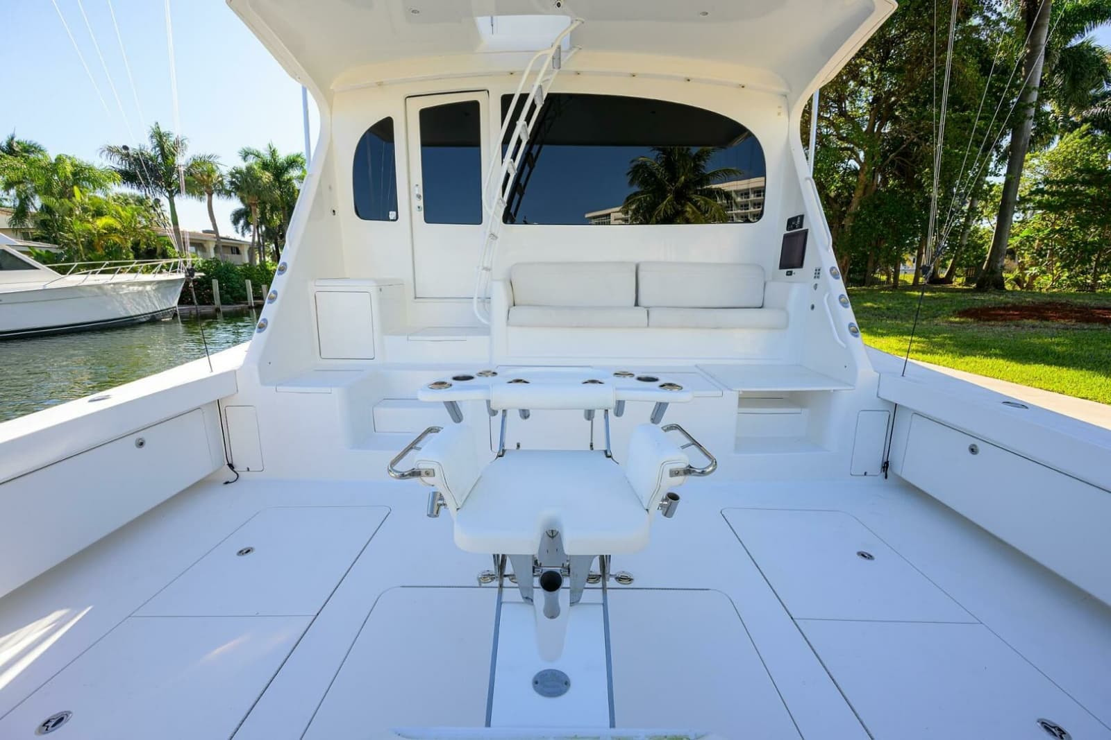 2014 Viking 76 Enclosed Bridge - Photo 61