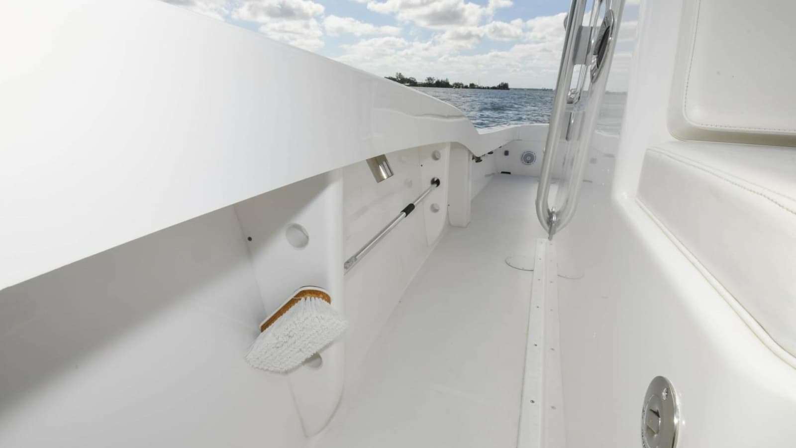 2019 Ocean Master 336 Center Console - Photo 15