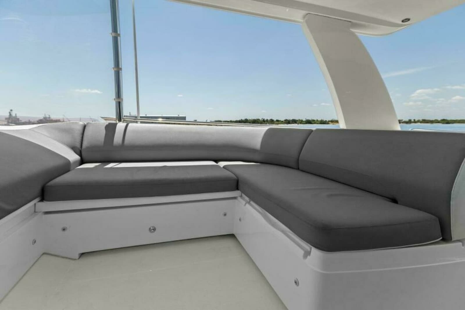 2016 Princess 60 Flybridge - Photo 67