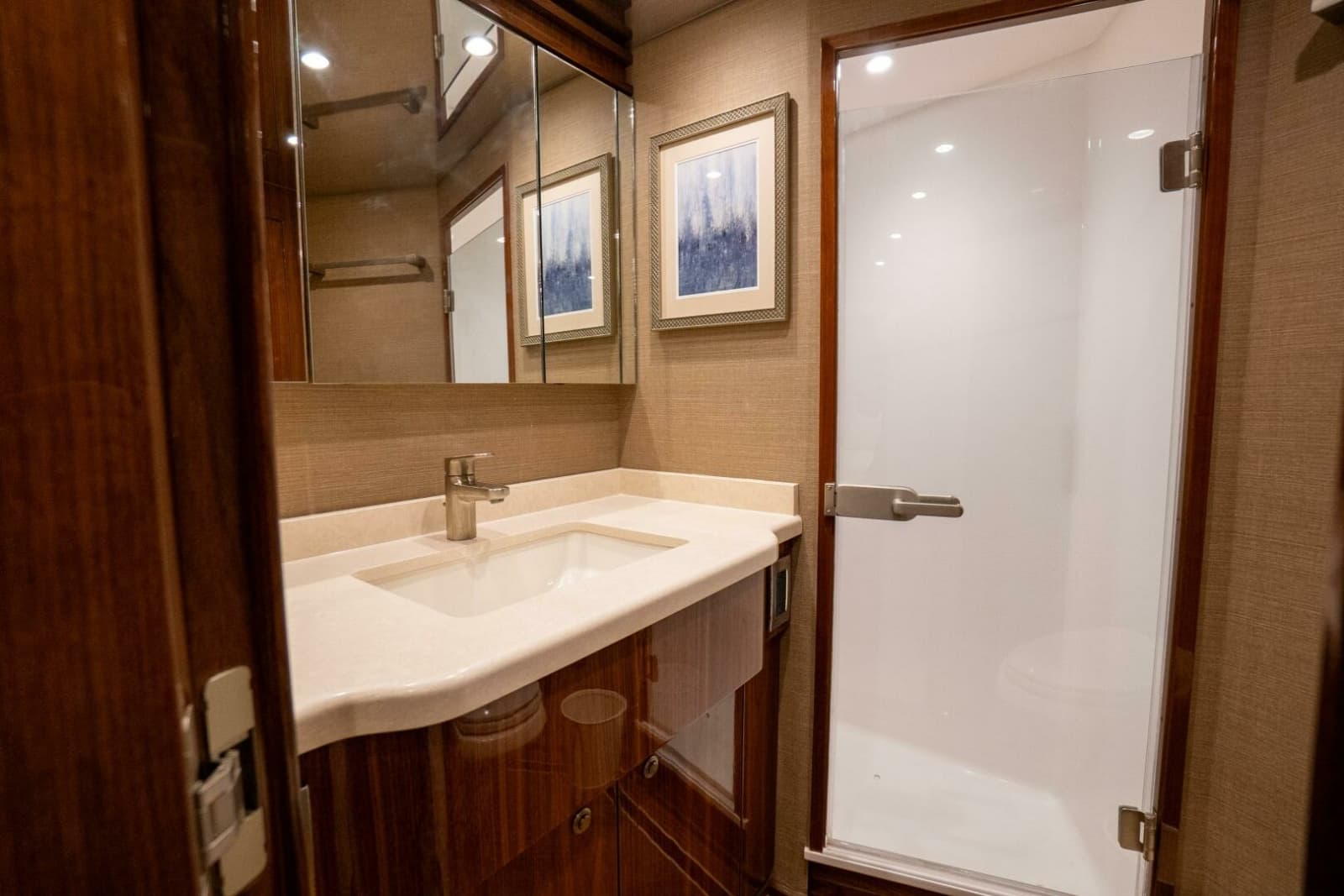 2021 Viking 72 Enclosed Bridge - Photo 21