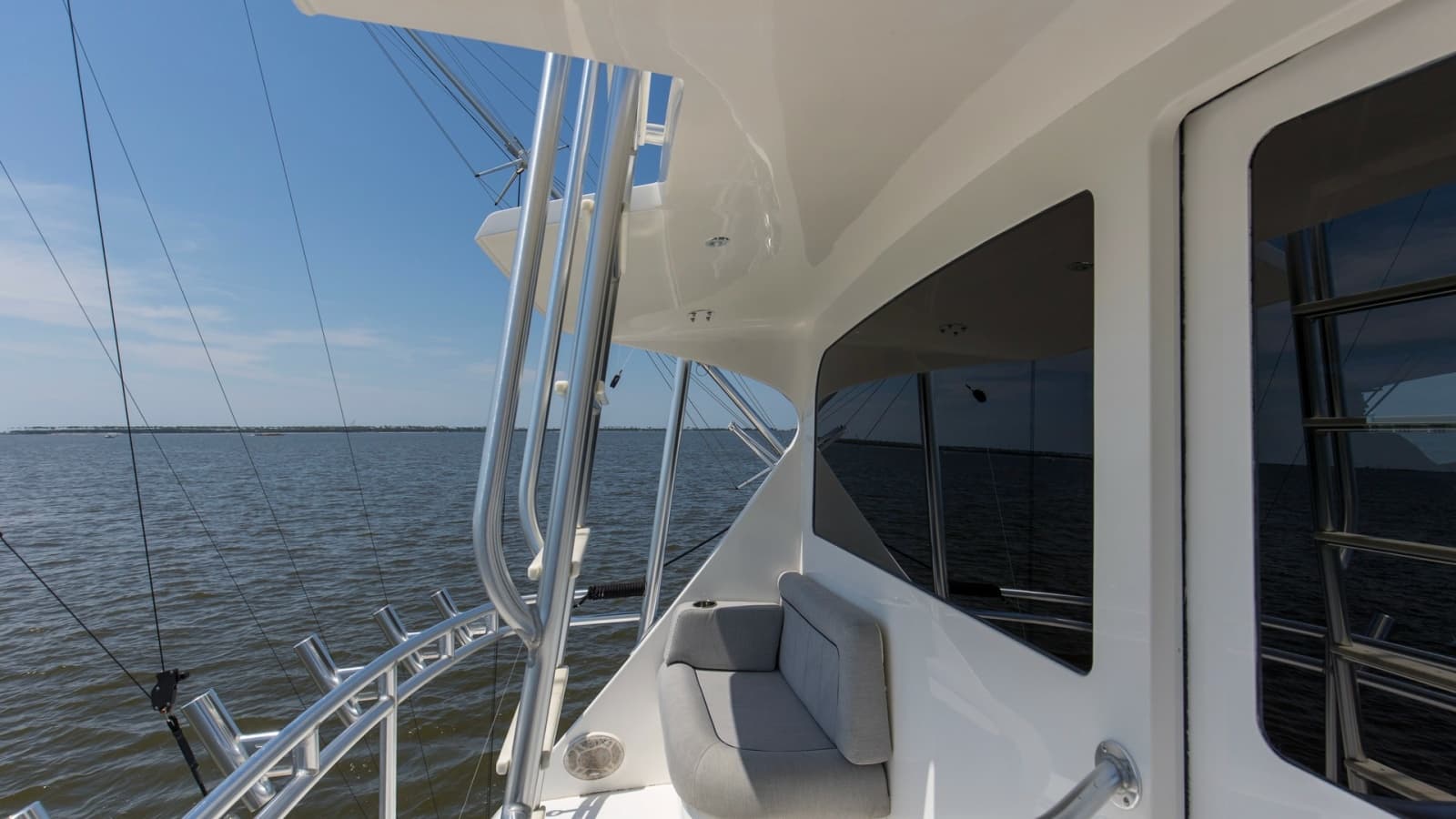 2007 Viking 64 Enclosed Bridge - Photo 37
