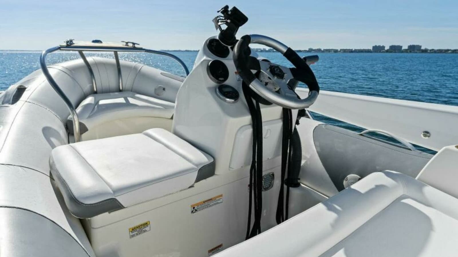 2013 Viking 55 Convertible - Photo 65