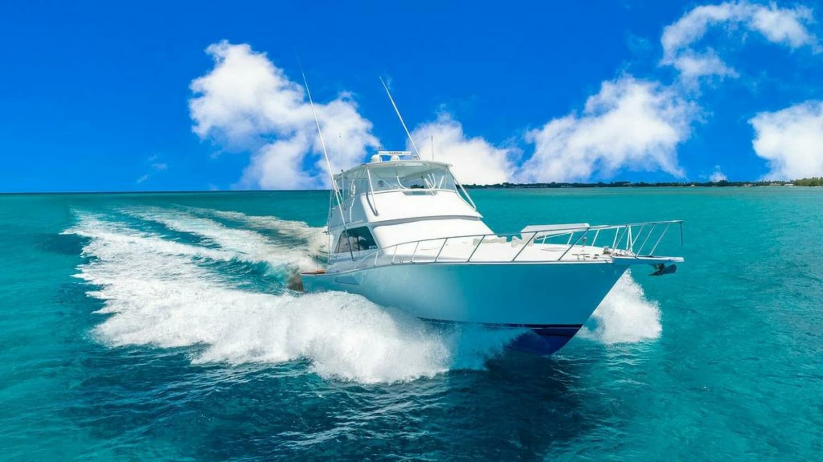 1999 Viking 55 Convertible - Photo 33