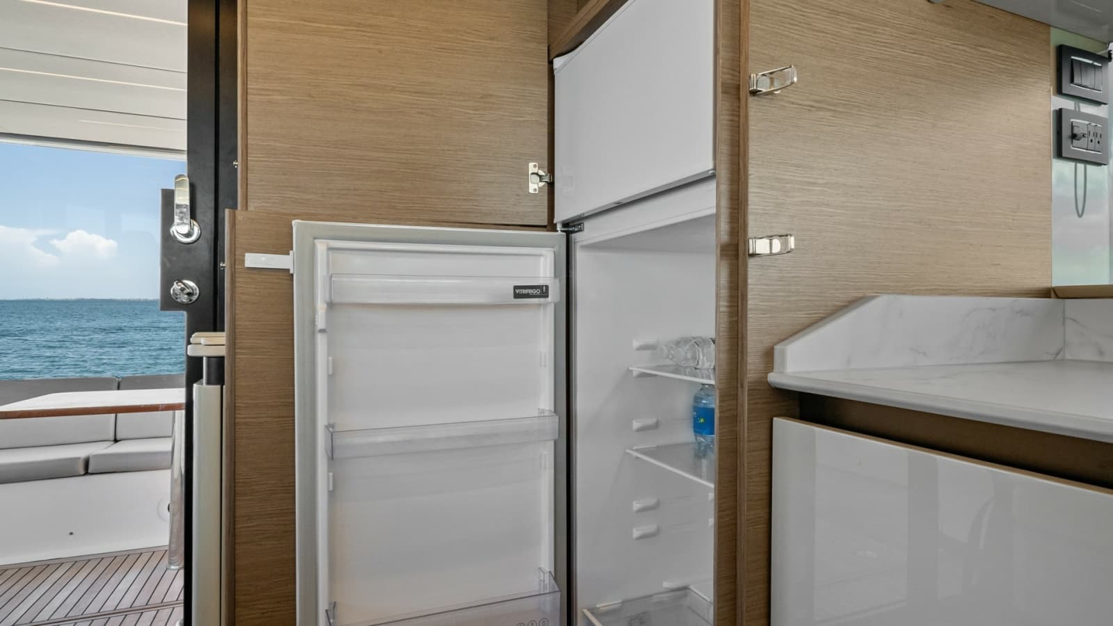 2026 Absolute 58 Navetta - Photo 8
