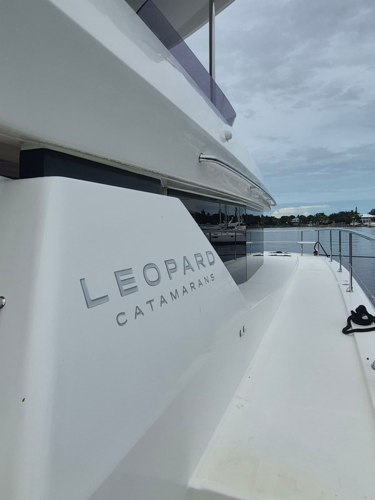 2023 Leopard 53 Powercat - Photo 3