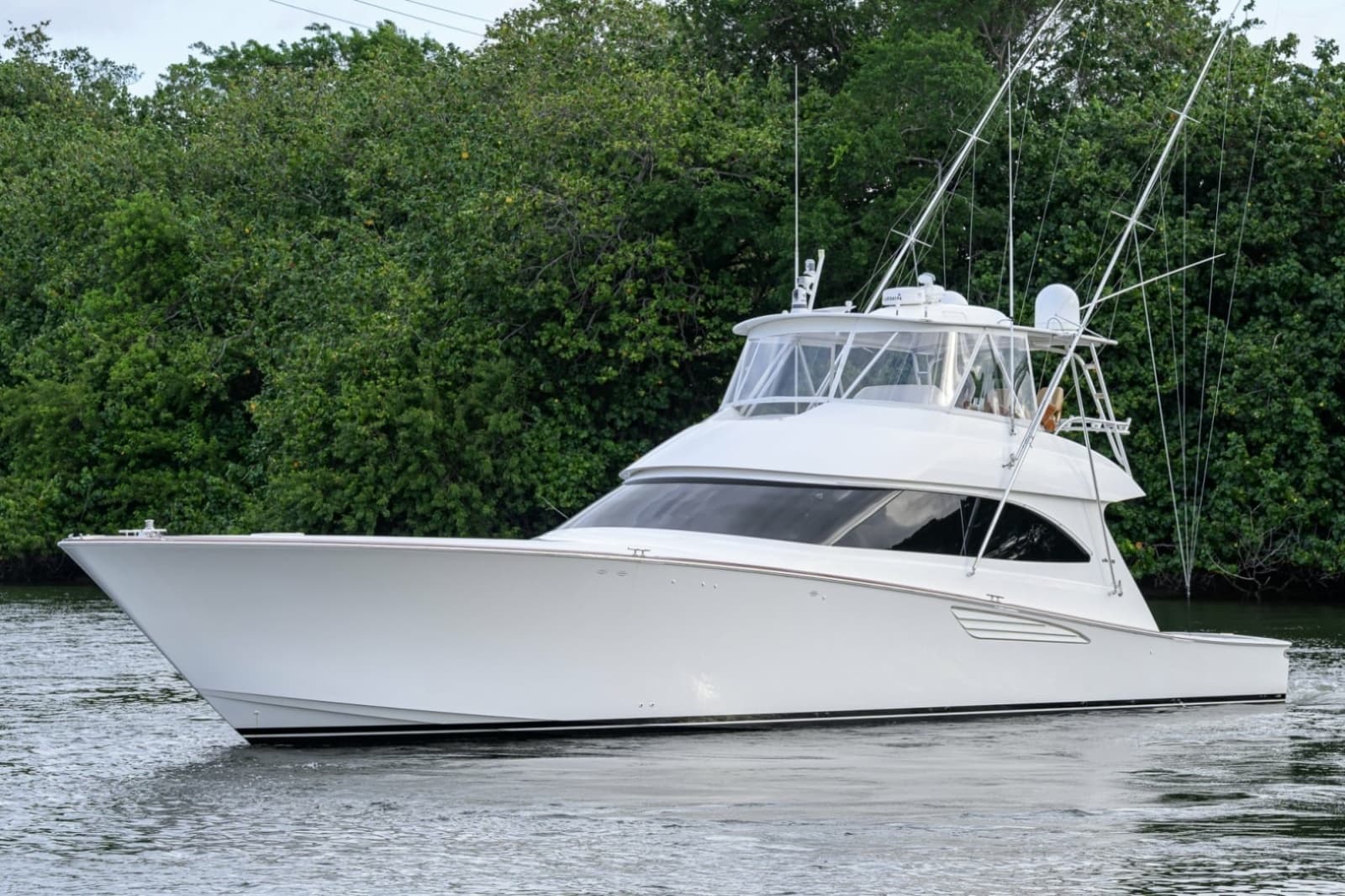 2014 Viking 70 Convertible - Photo 40