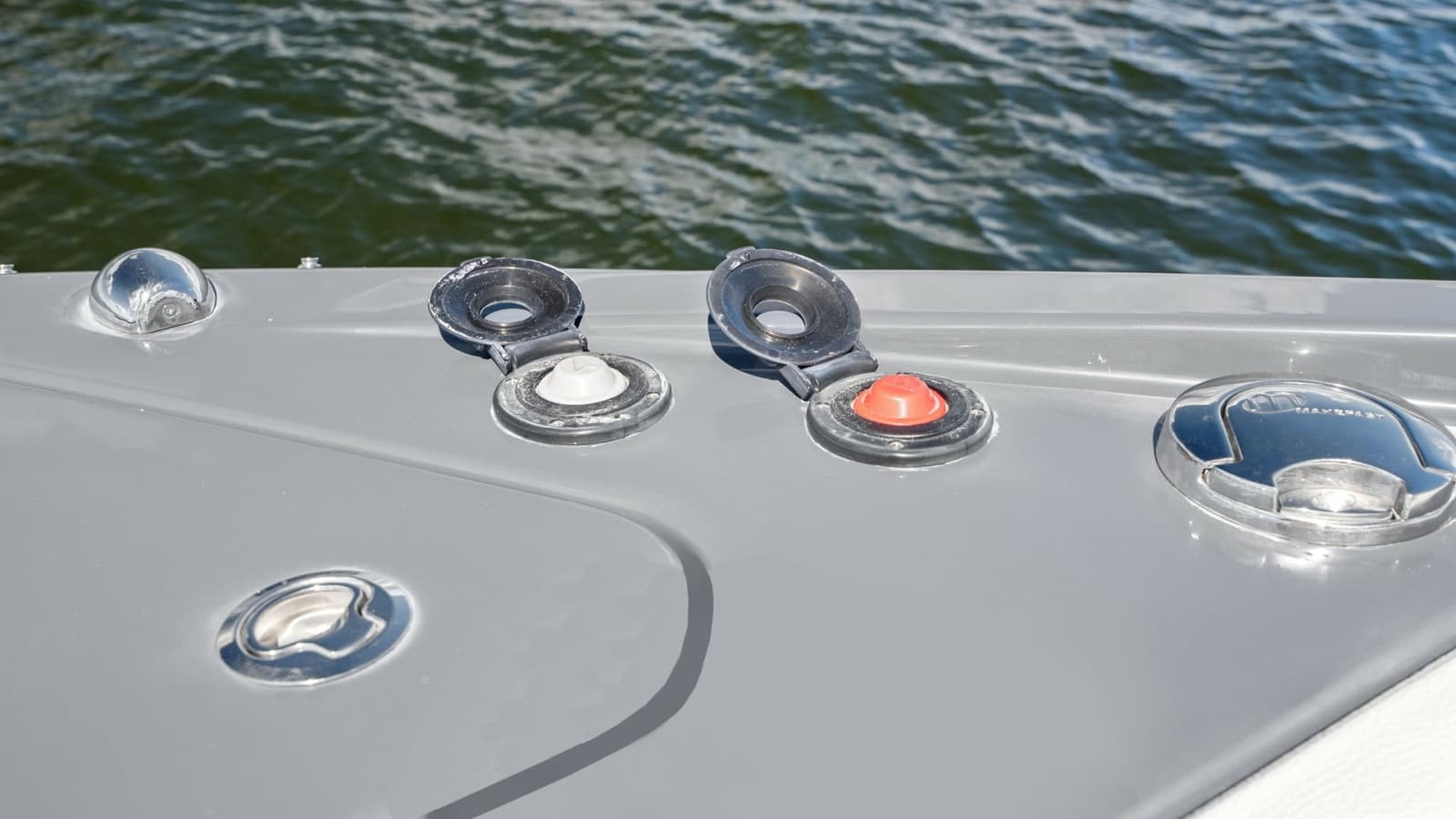 2023 Cruisers Yachts 42 GLS - Photo 23