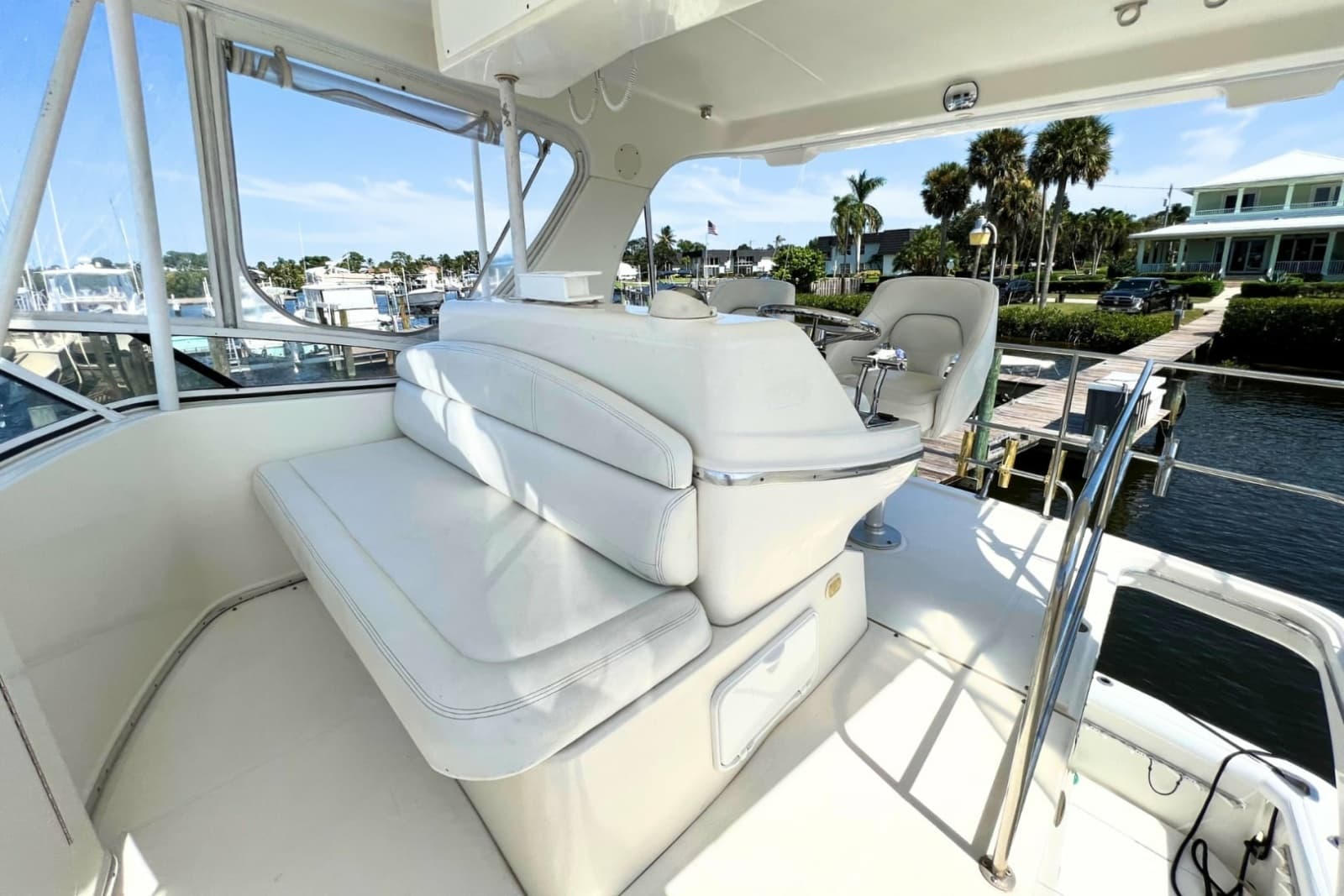 2005 Silverton Convertible - Photo 35