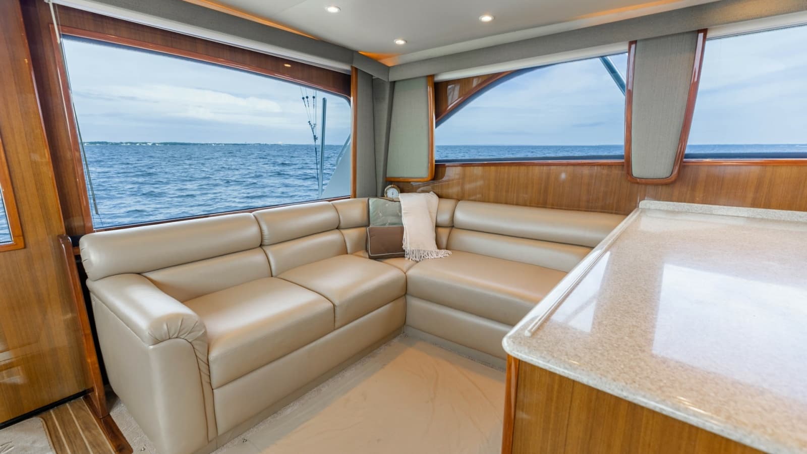 2007 Viking 45 Convertible - Photo 7