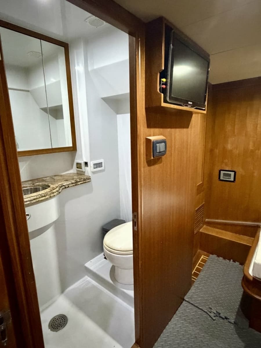 2012 Alaskan 70 Motor Yacht - Photo 74