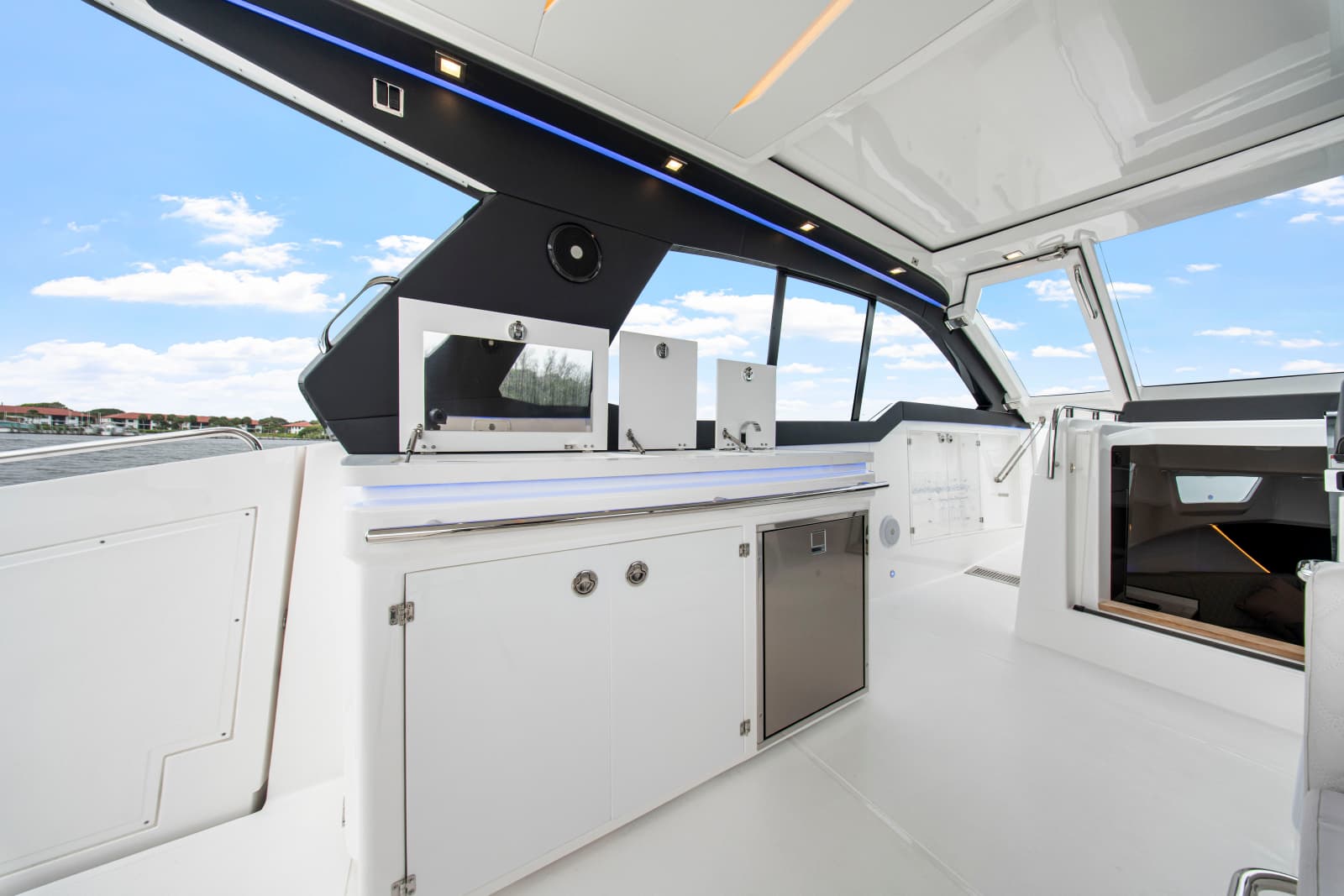 2025 Schaefer 375 HT - Photo 22