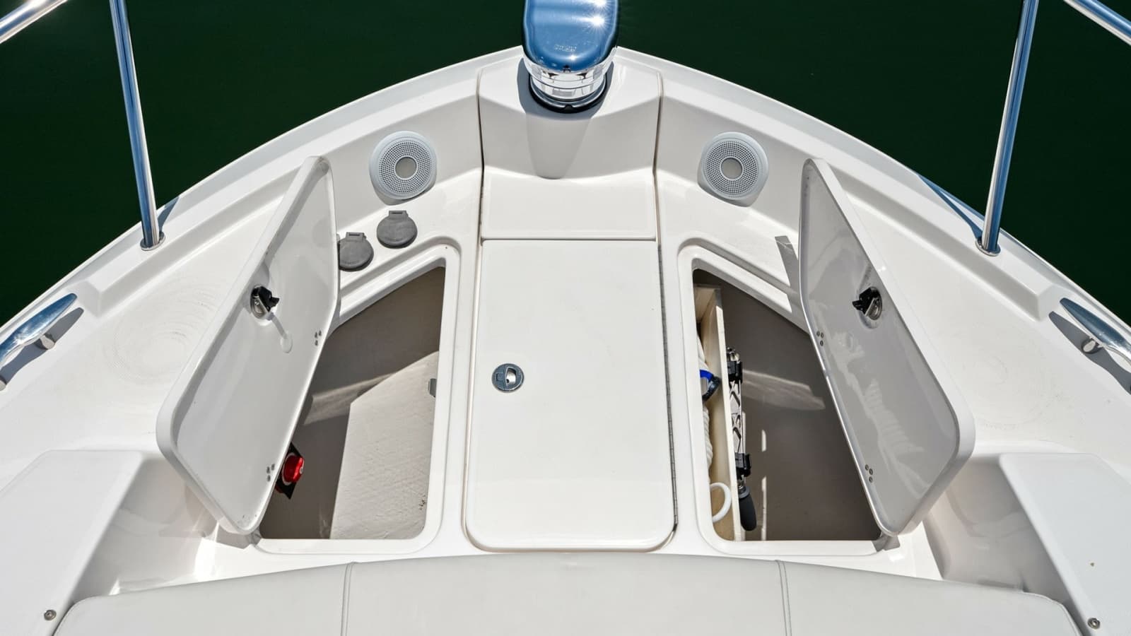 2025 Regal 38 XO - Photo 53