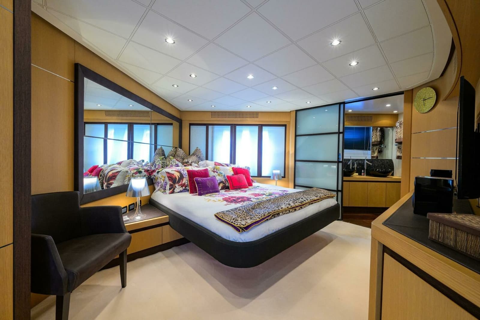 2009 Pershing 90 Express - Photo 21