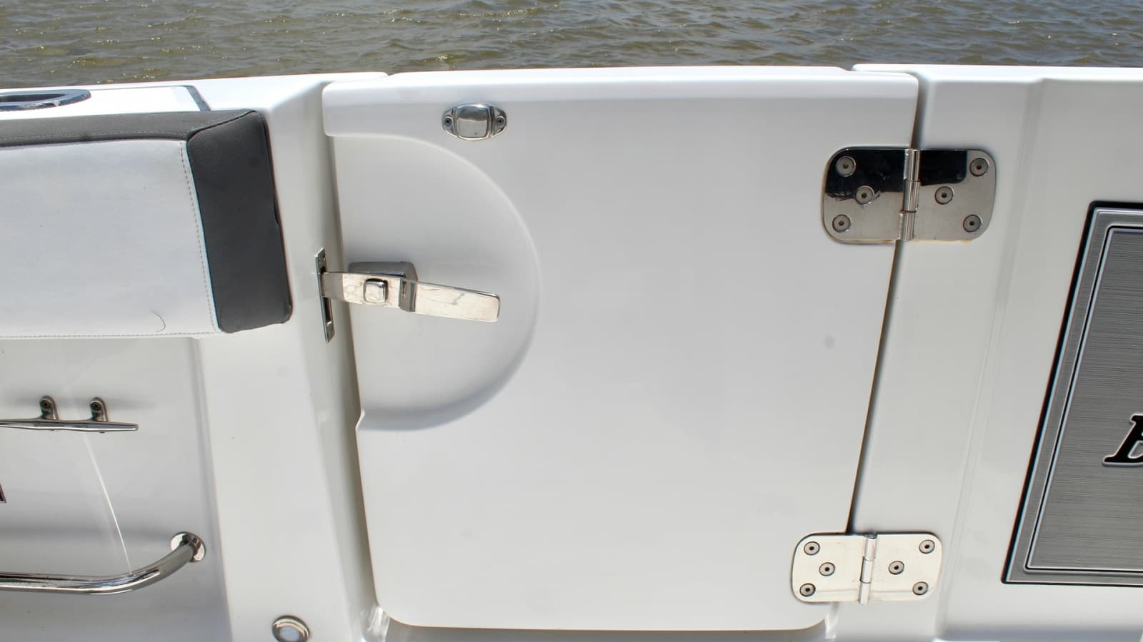 2020 Blackfin 332 Center Console - Photo 11