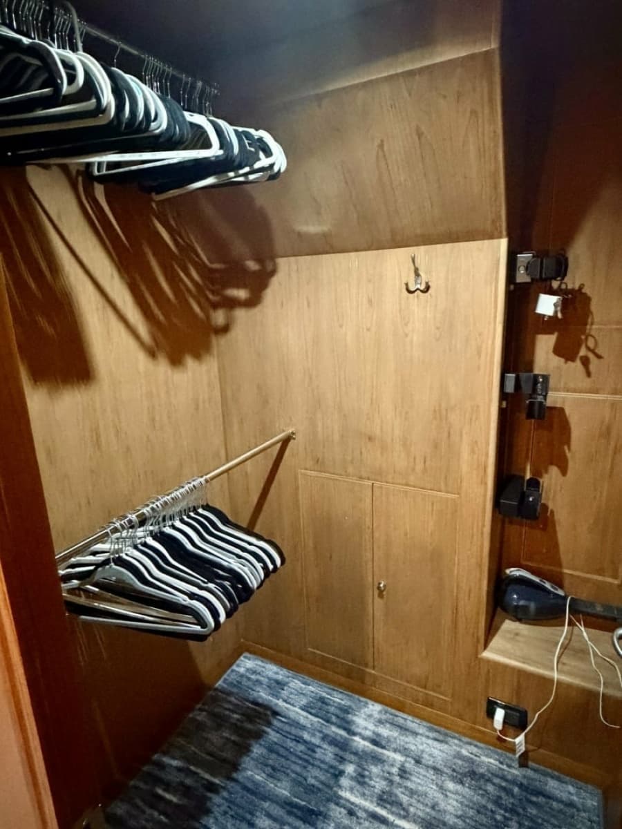 2012 Alaskan 70 Motor Yacht - Photo 56