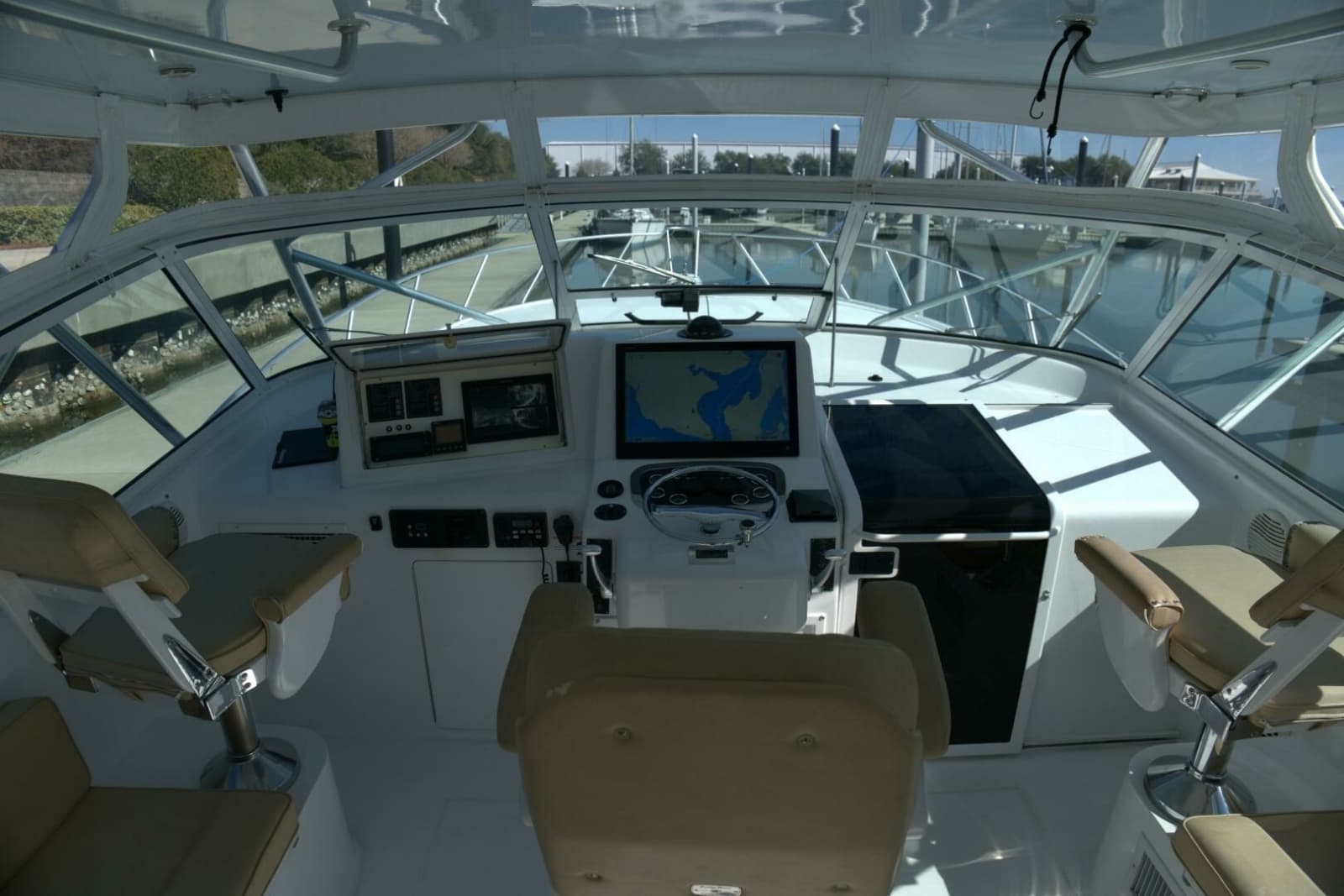 2002 Viking 43 Open - Photo 18