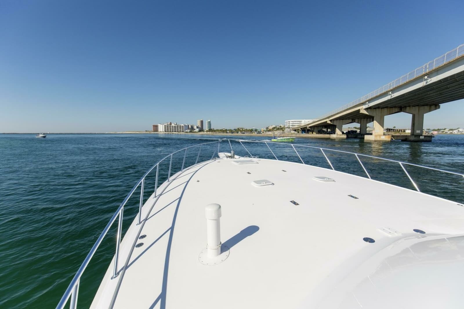 2008 Hatteras 60 Convertible - Photo 38