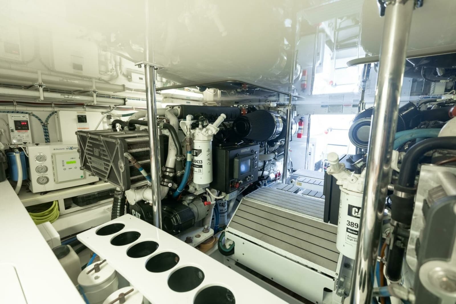 2016 Hatteras GT60 - Photo 65