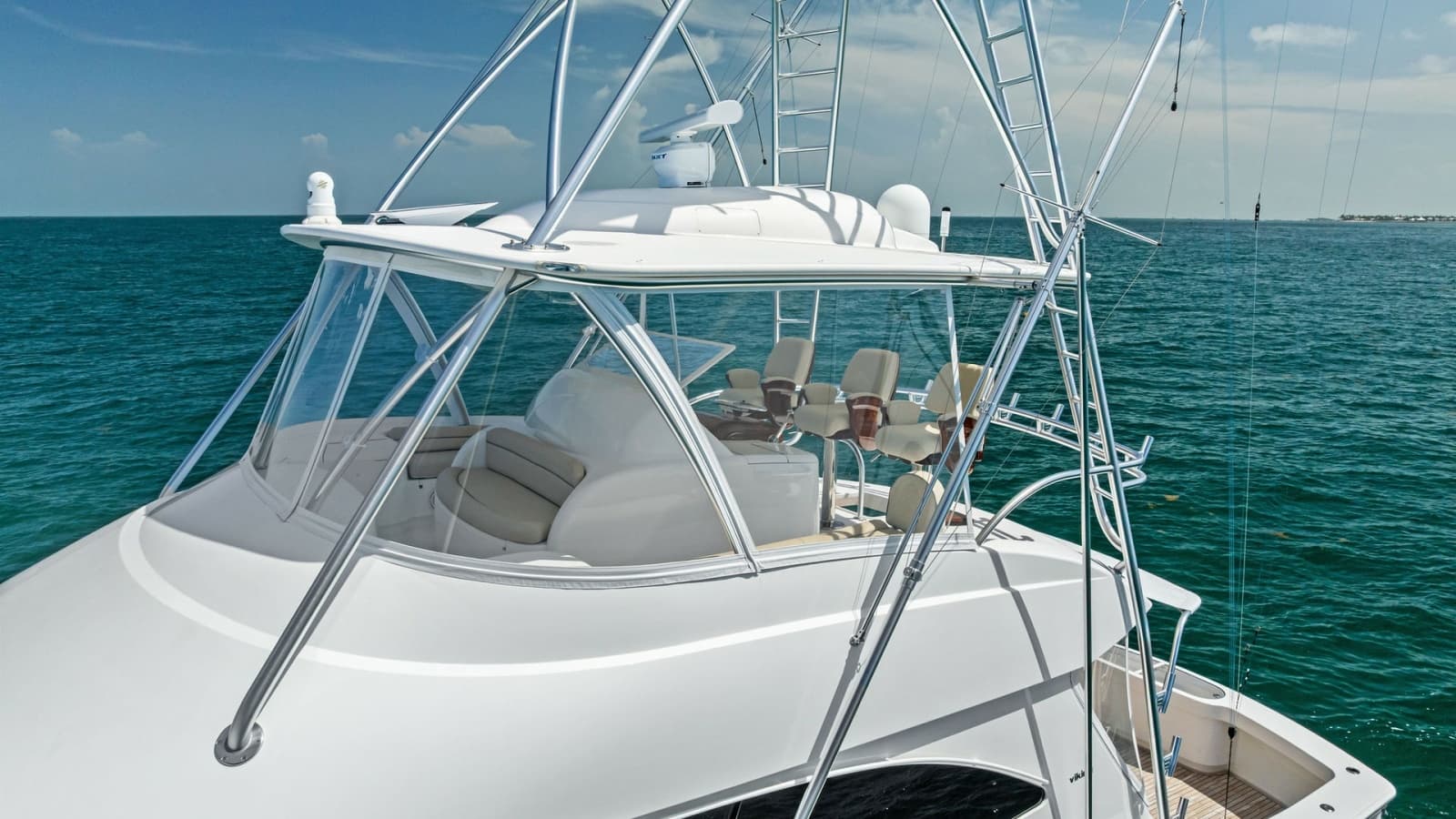 2018 Viking 62 Convertible - Photo 78