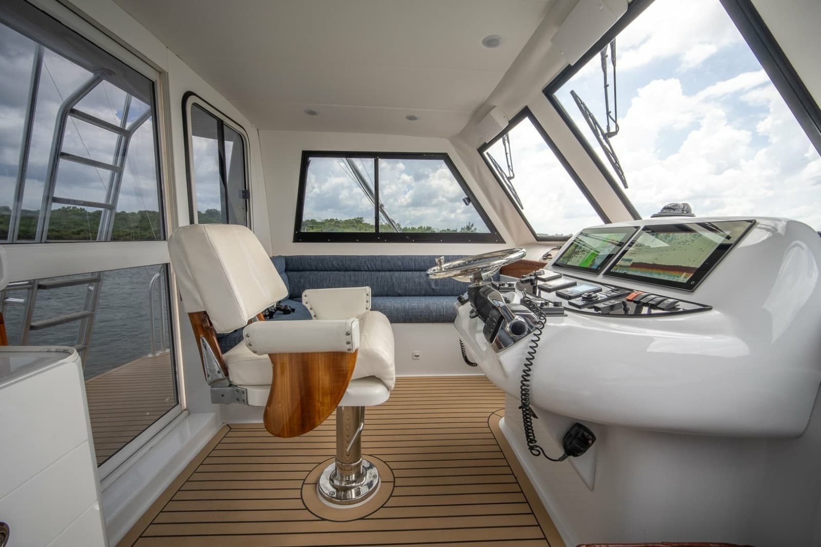 2000 Venturer 44 Catamaran/Sportfish - Photo 72