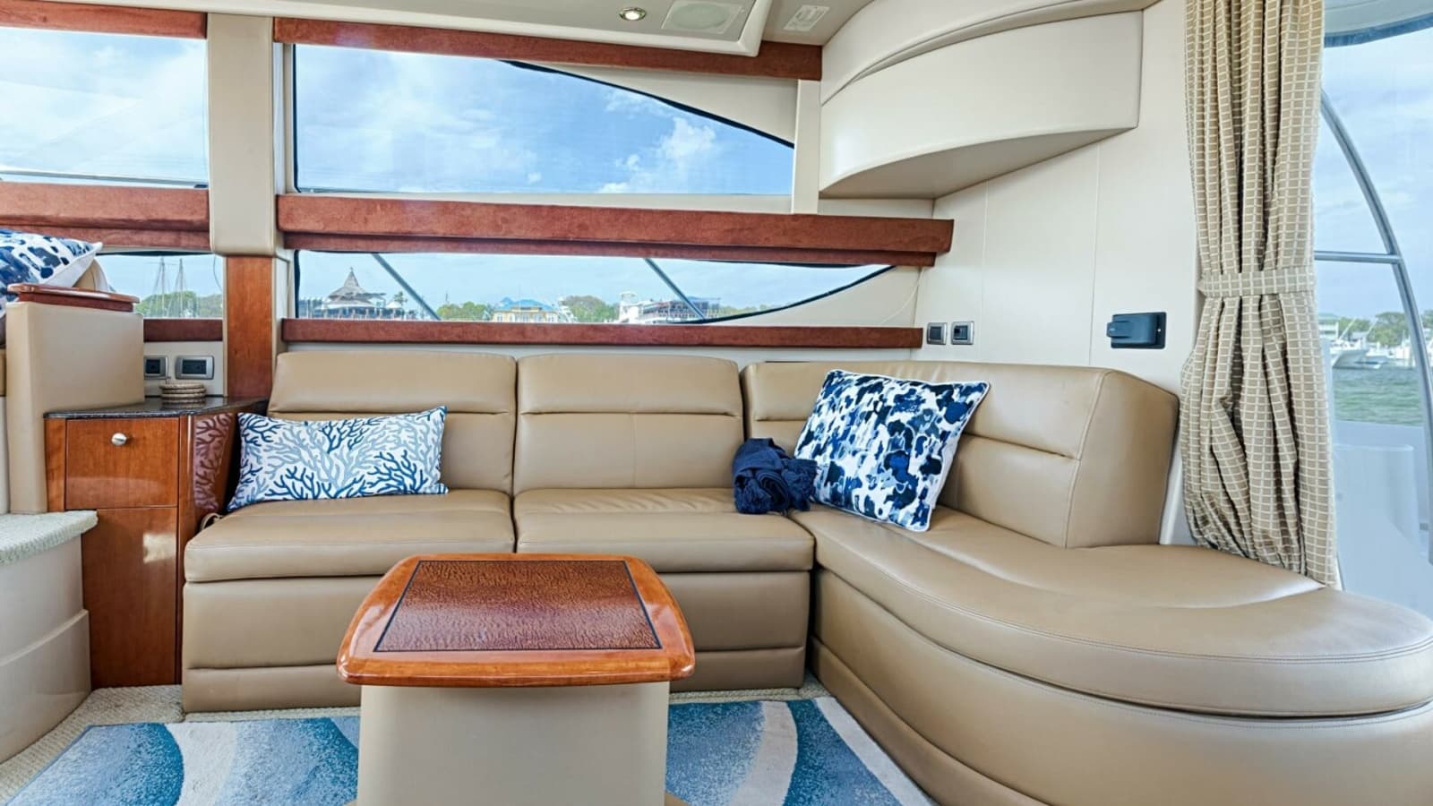 2006 Meridian 391 Sedan - Photo 6