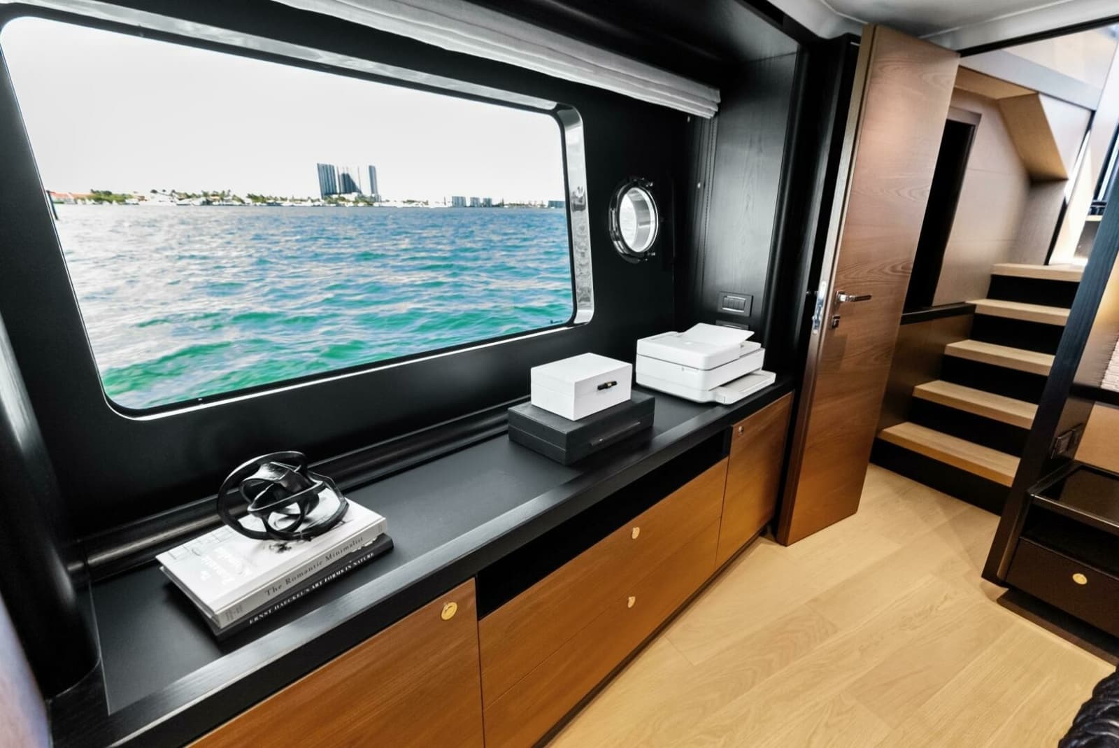 2025 Absolute 75 Navetta - Photo 35